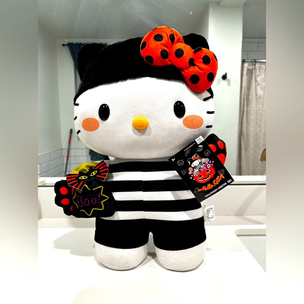 Hello Kitty Greeter cvs exclusive